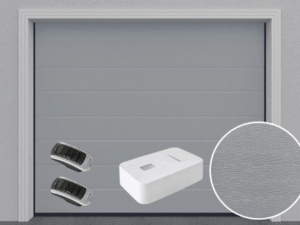 garagentor sektionaltor mit antrieb | woodgrain silber ral 9006, mittige rille